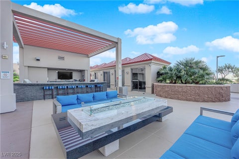 Tiny photo for 200 W Sahara Avenue #603, Las Vegas, NV 89102 (MLS # 2725987)