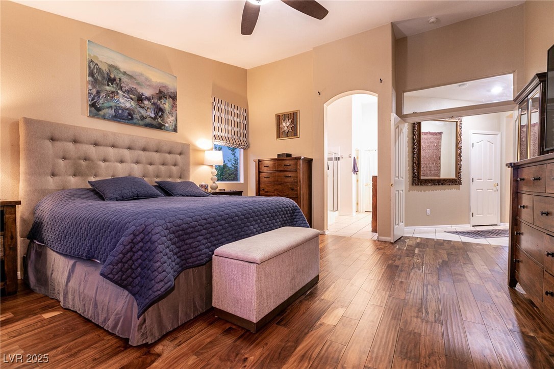 2547 Serenity Hollow Drive, Henderson, Nevada image 20