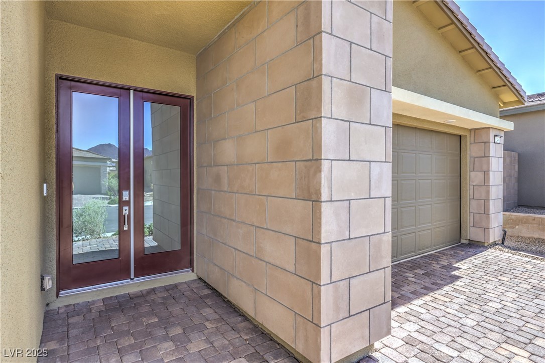 12481 Heritage Bend Drive
