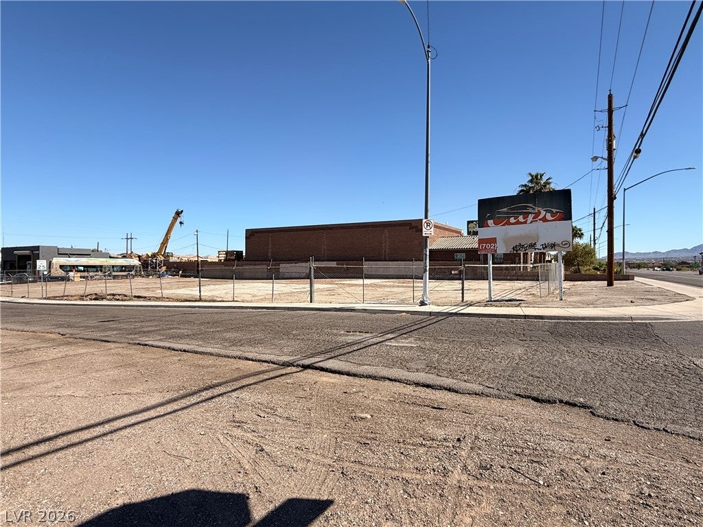 6101 Boulder Highway