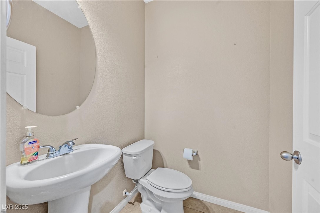 North Las Vegas, Nevada 89085, United States, 3 Bedrooms Bedrooms, ,3 BathroomsBathrooms,Residential,Active,9220