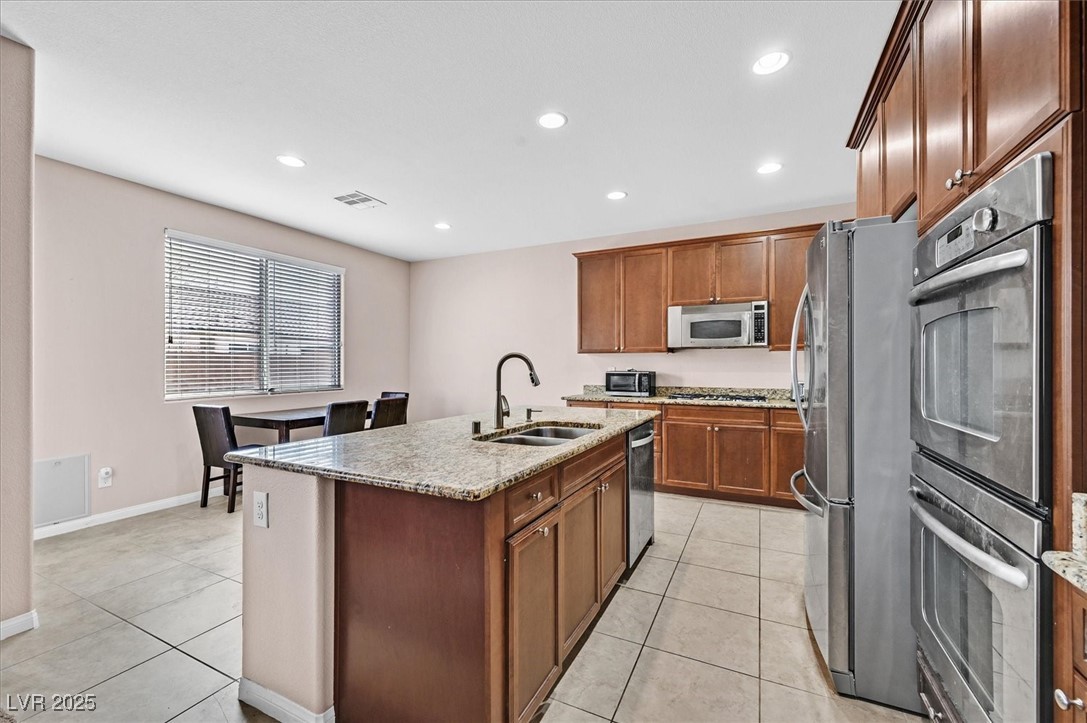 North Las Vegas, Nevada 89085, United States, 3 Bedrooms Bedrooms, ,3 BathroomsBathrooms,Residential,Active,9220