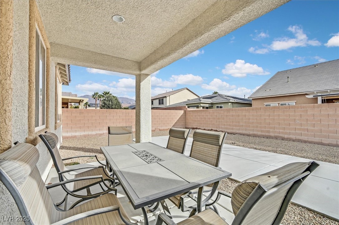 North Las Vegas, Nevada 89085, United States, 3 Bedrooms Bedrooms, ,3 BathroomsBathrooms,Residential,Active,9220