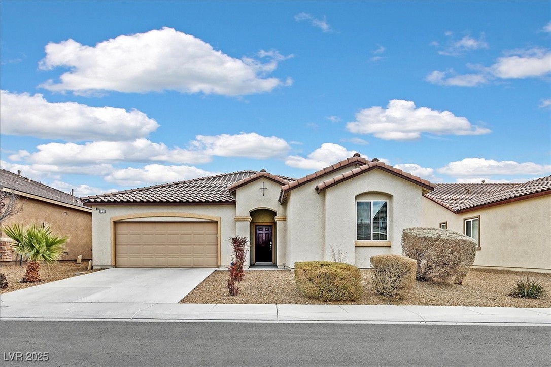 North Las Vegas, Nevada 89085, United States, 3 Bedrooms Bedrooms, ,3 BathroomsBathrooms,Residential,Active,9220