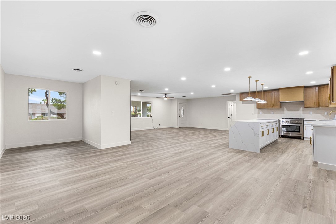 271 E Middleton Drive