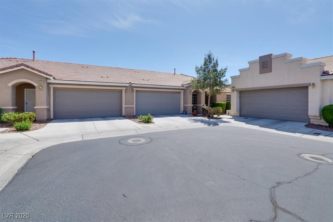 8524 Little Fox Street, Las Vegas, Nevada image 1