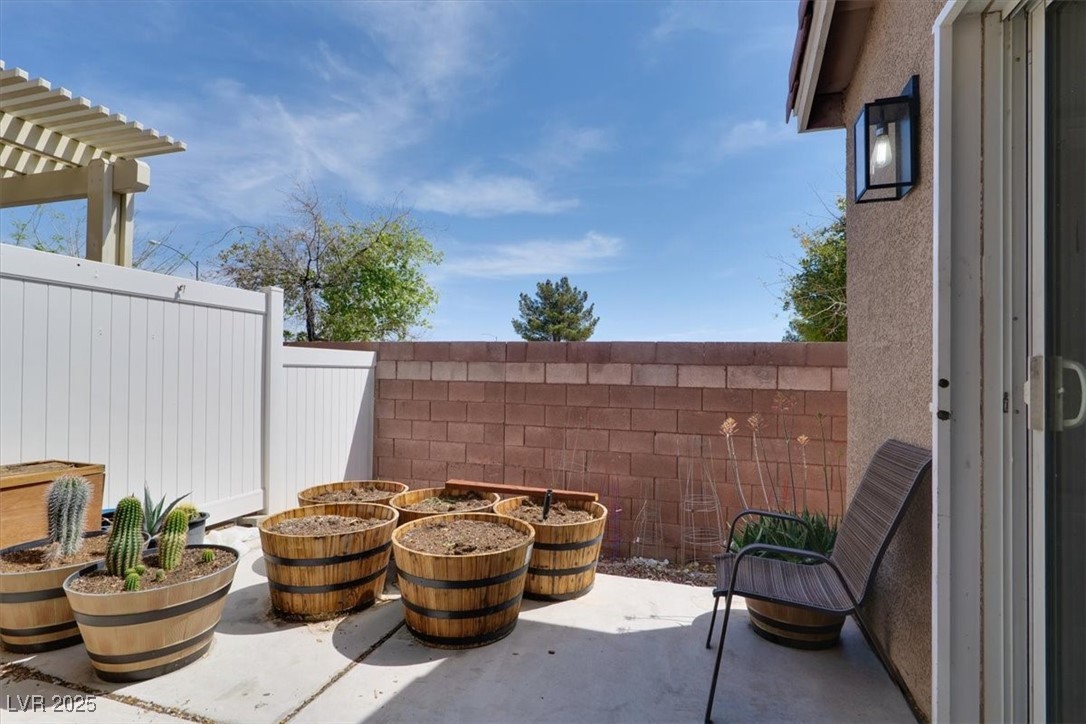 8524 Little Fox Street, Las Vegas, Nevada image 9
