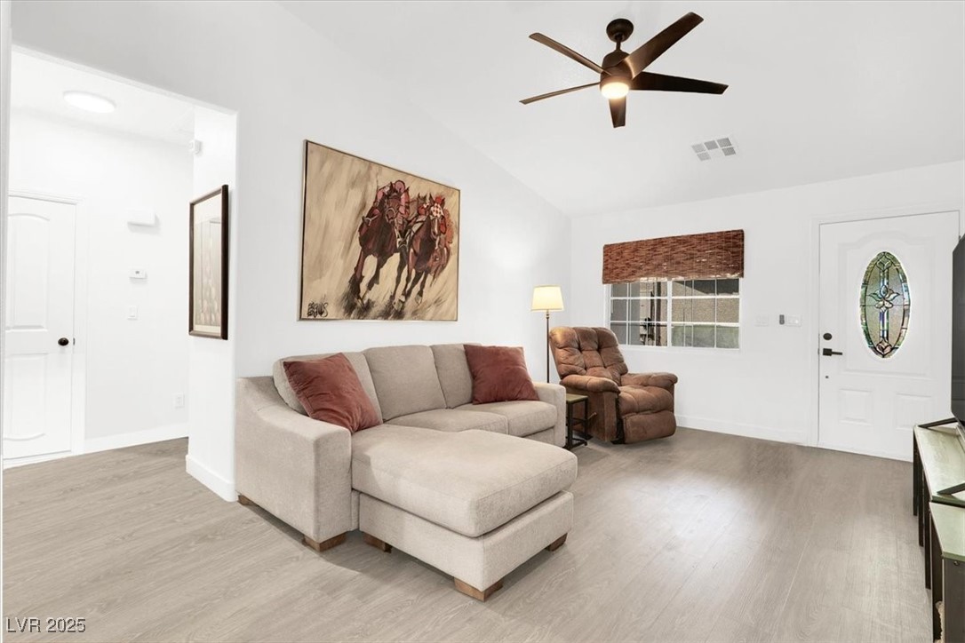 8524 Little Fox Street, Las Vegas, Nevada image 14