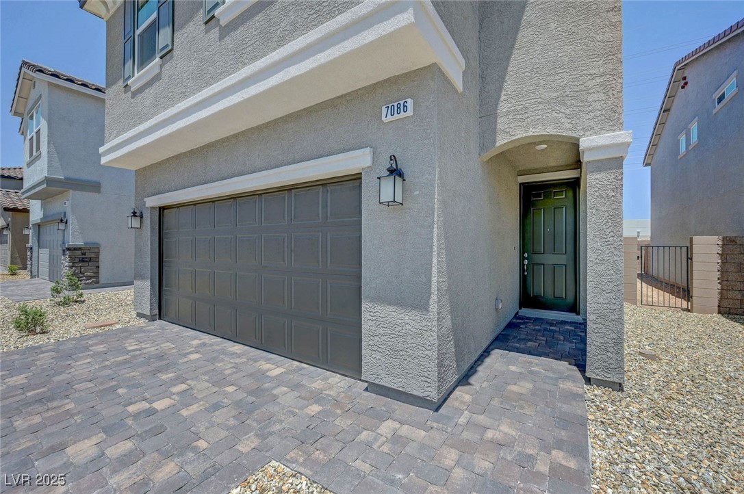 7086 Parkallen Avenue