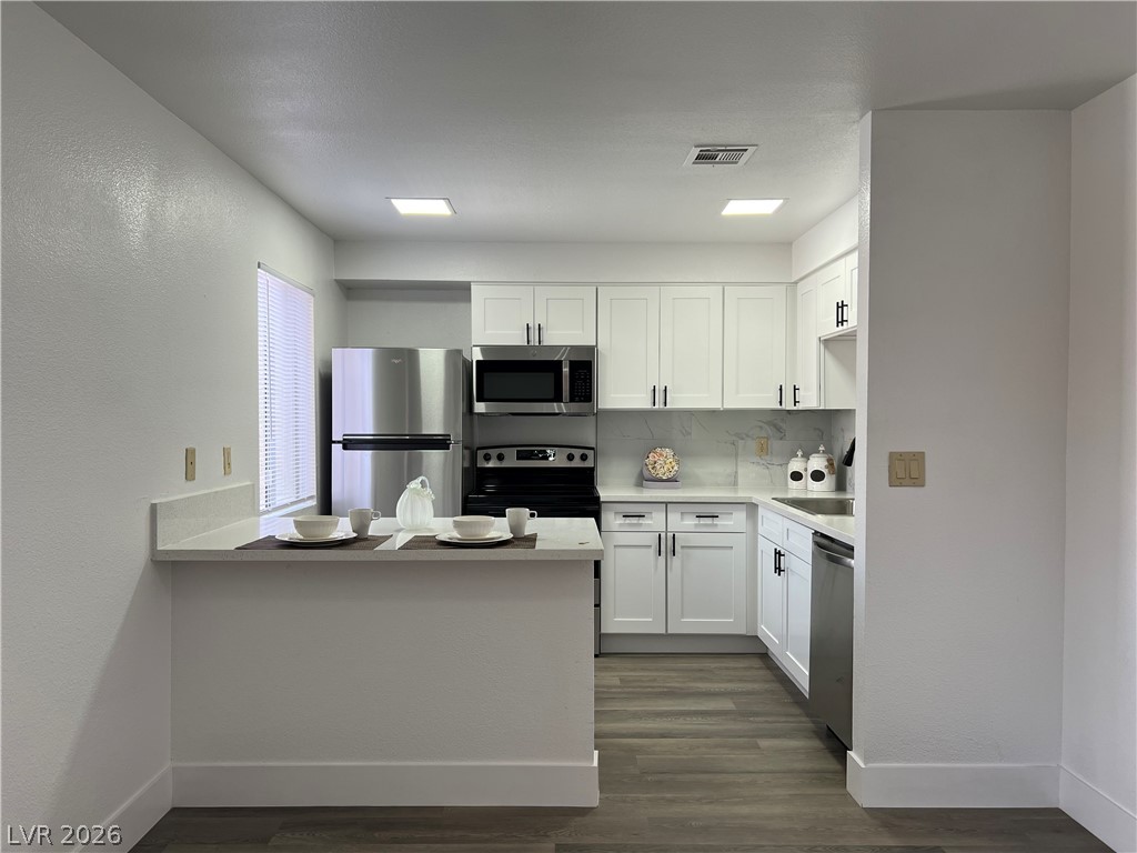 5080 Indian River Drive 360