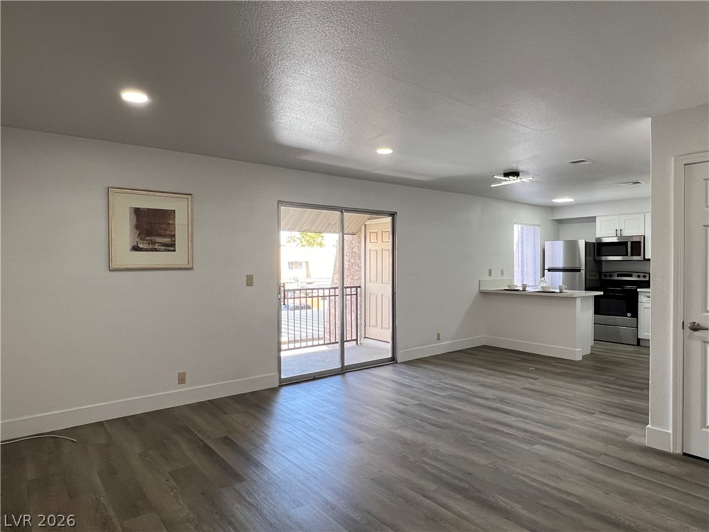 5080 Indian River Drive 360