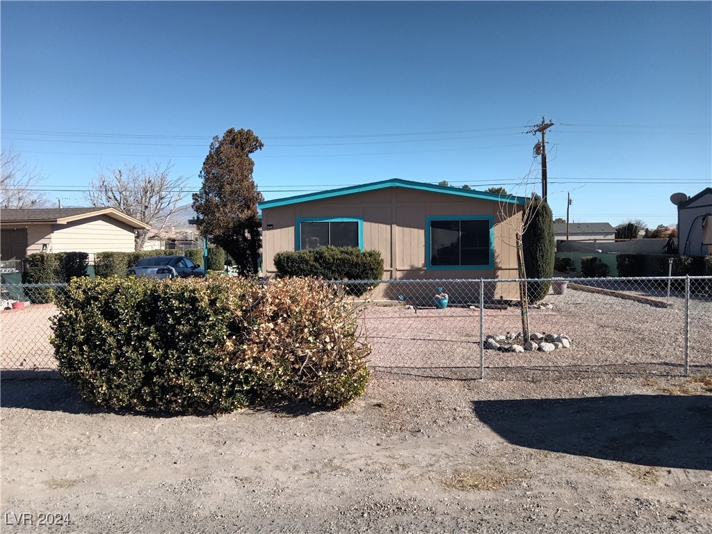 1241 S Comstock Circle, Pahrump, Nevada image 2