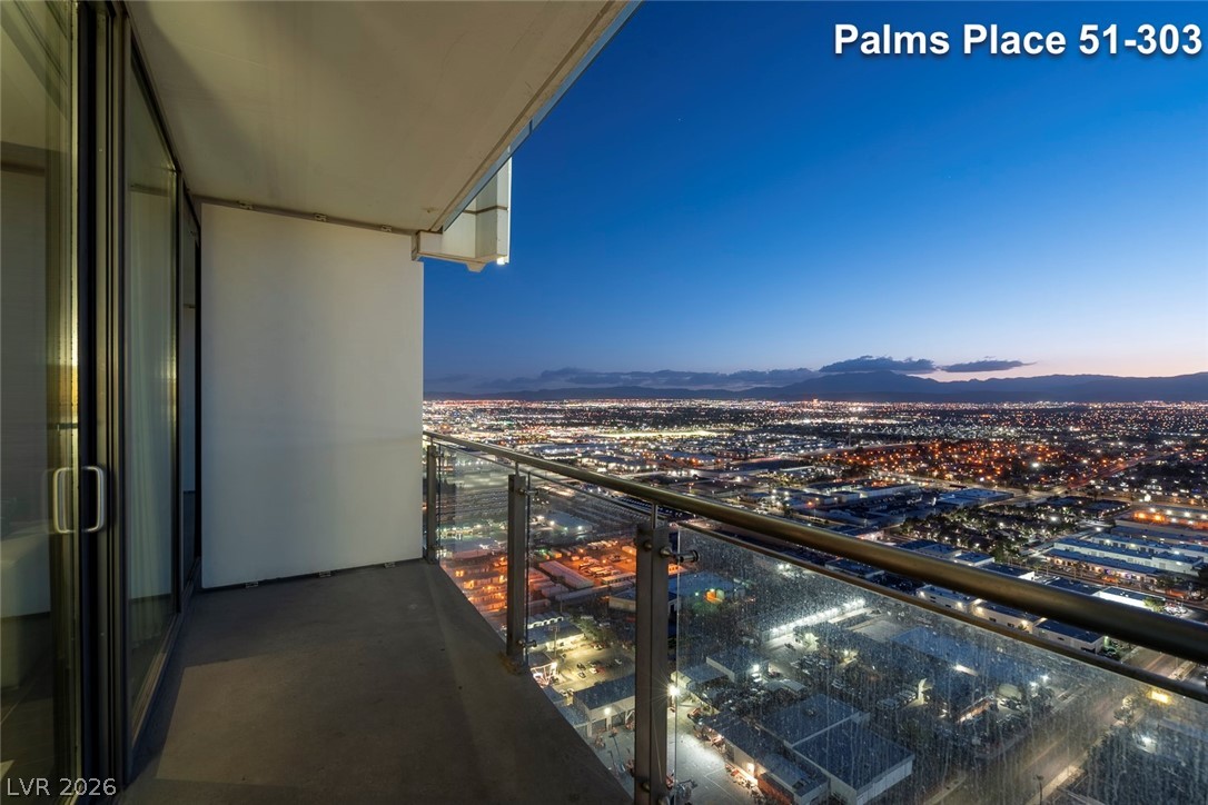 4381 W Flamingo Road 5103