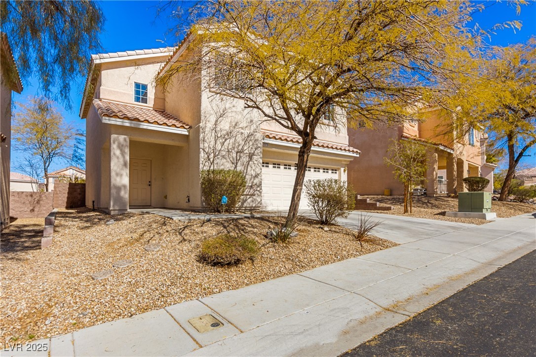 2276 Laramine River Drive, Henderson, Nevada image 2