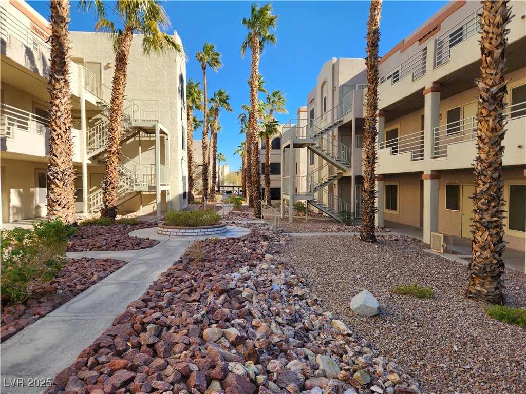 2060 Mesquite Lane #104, Laughlin, Nevada image 20