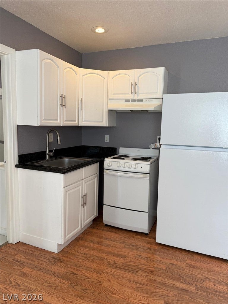 331 S 9th Street 4