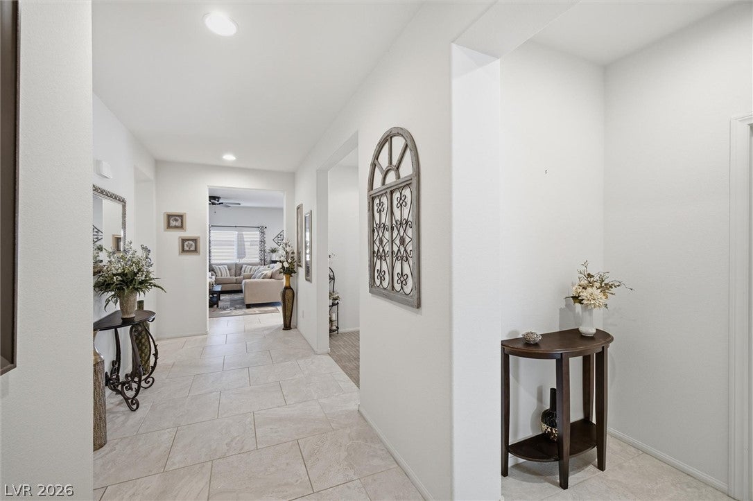 4448 S Glory Vine Lane