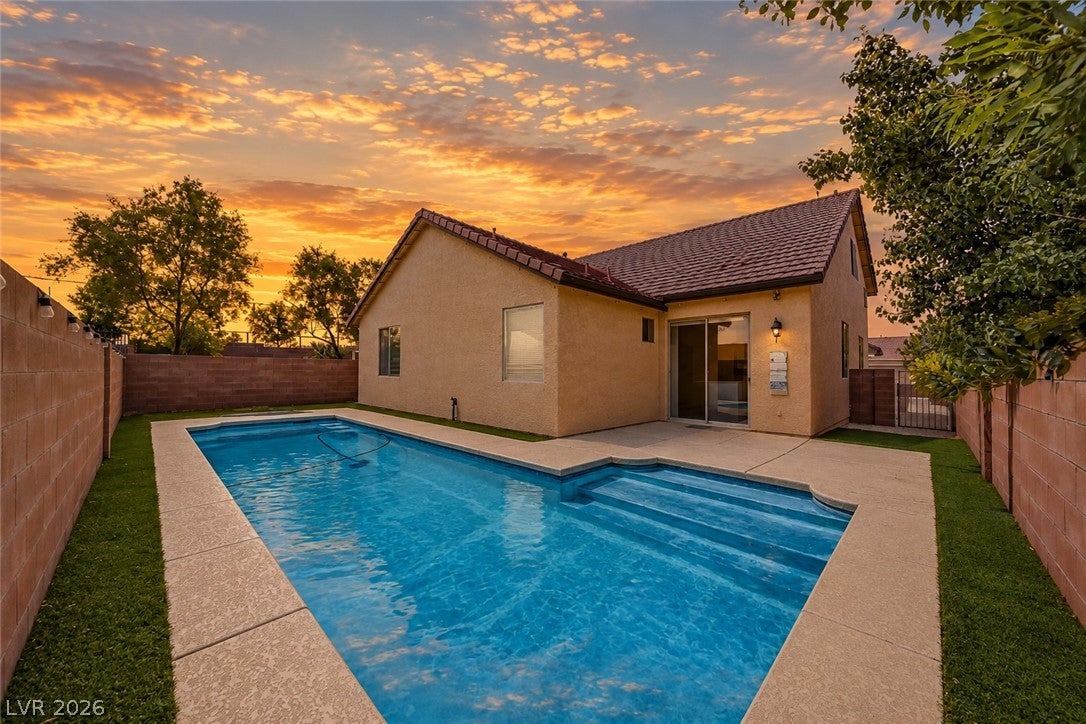 792 Valley Rise Drive
