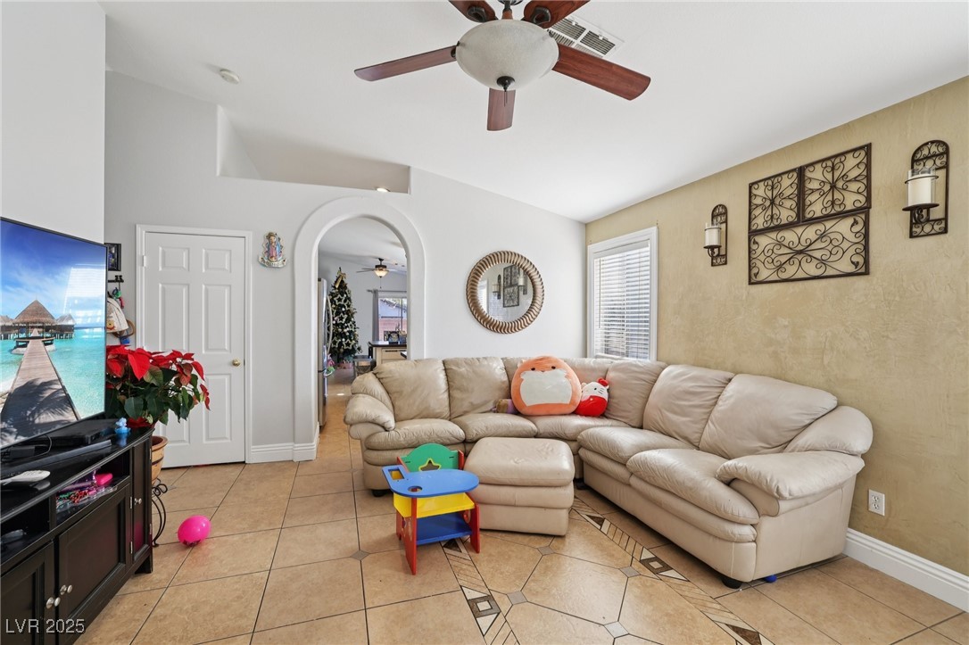 5140 Canary Island Court