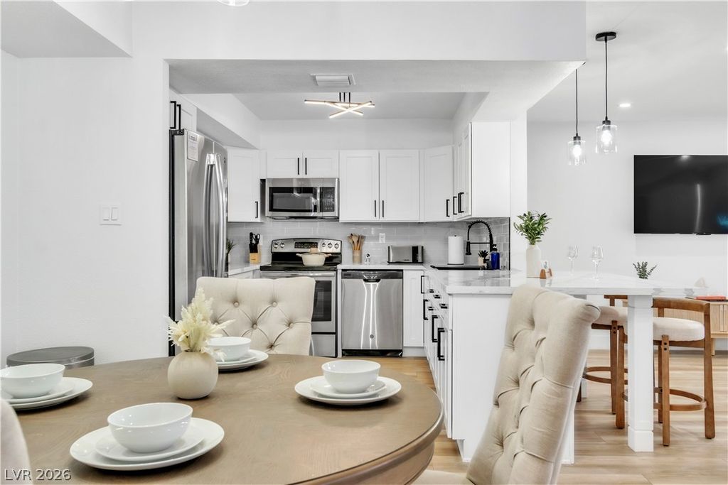 Photo of 3930 University Center Drive #101, Las Vegas, NV 89119 (MLS # 2776267)