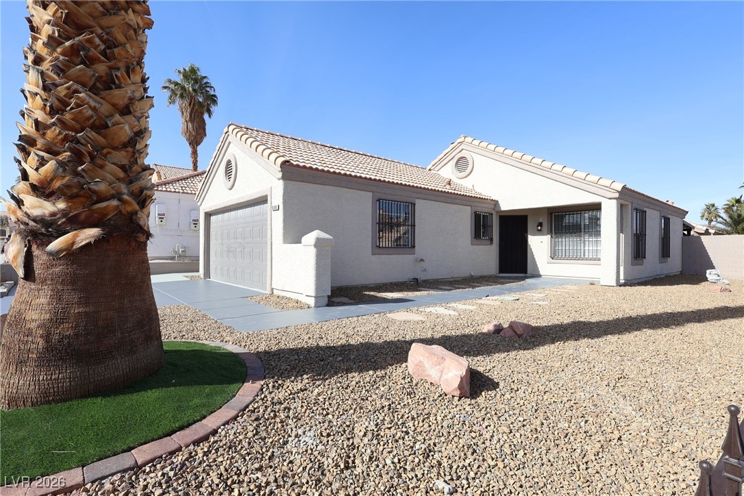 6500 White Swan Circle