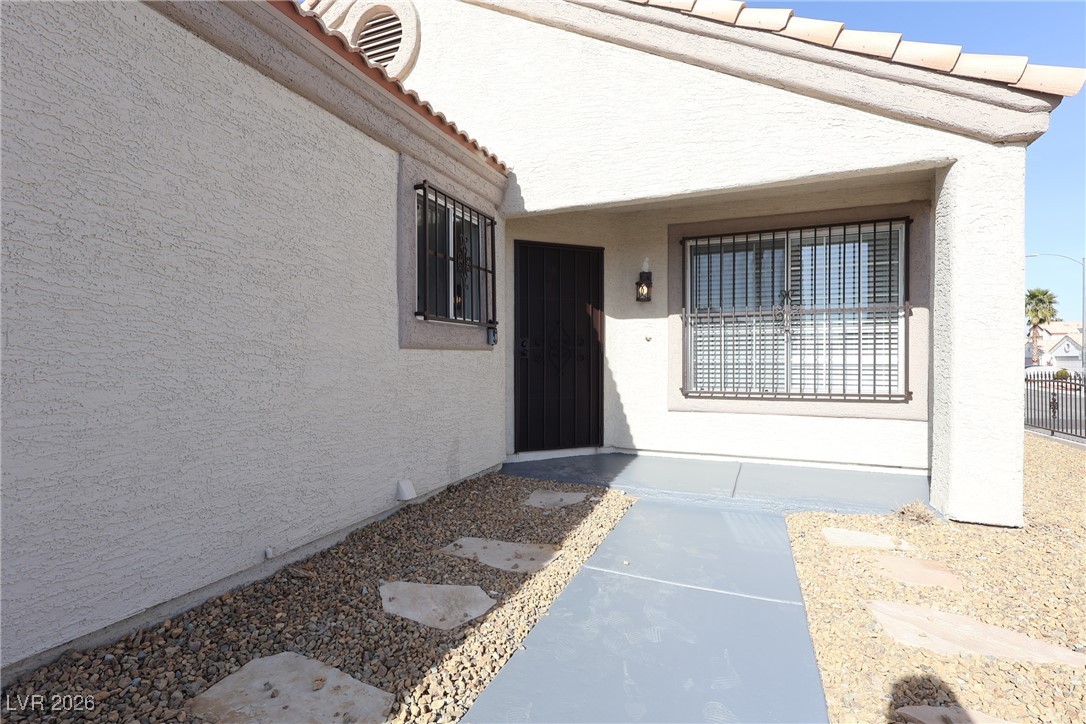 6500 White Swan Circle