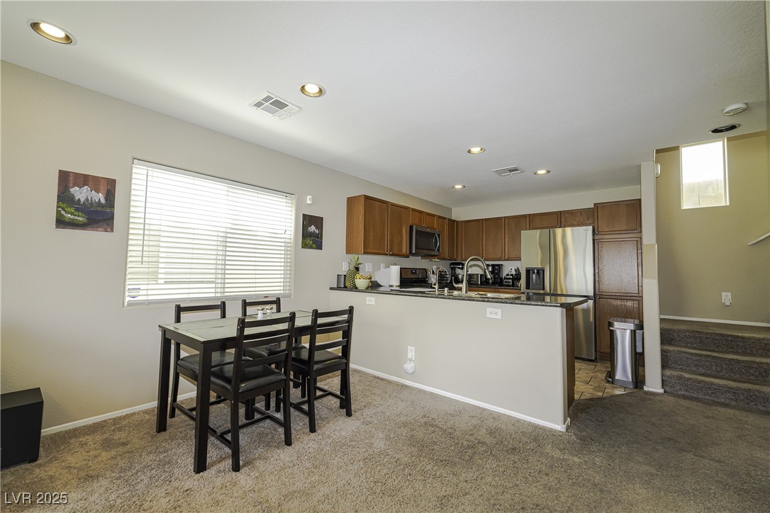 7653 Fabled Filigree Street, Las Vegas, Nevada image 3
