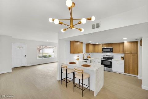 3376 Knollwood Court Las Vegas NV 89121