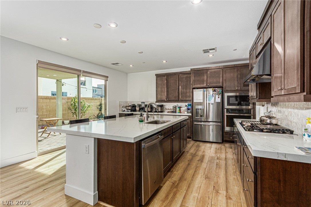 2598 Skylark Trail Street