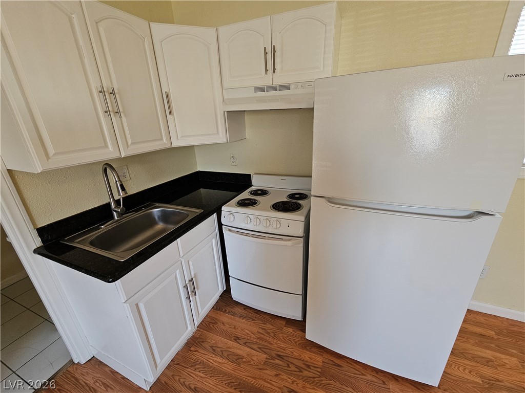 331 S 9th Street 4