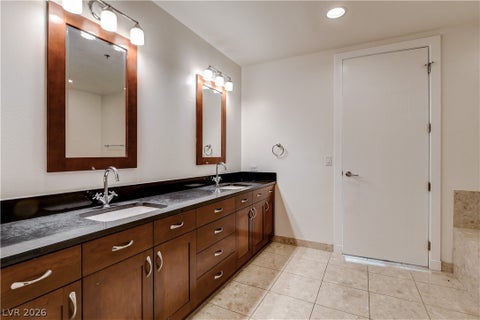 Tiny photo for 4575 Dean Martin Drive #3007, Las Vegas, NV 89103 (MLS # 2795339)