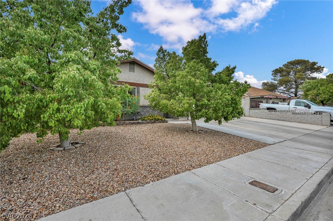 3839 Reflection Way