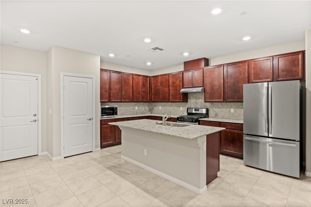2409 Bellinzona Place