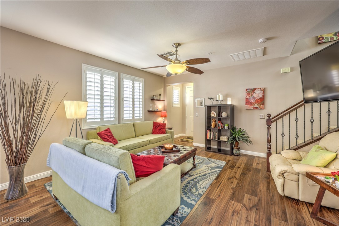 159 Desert Pond Avenue