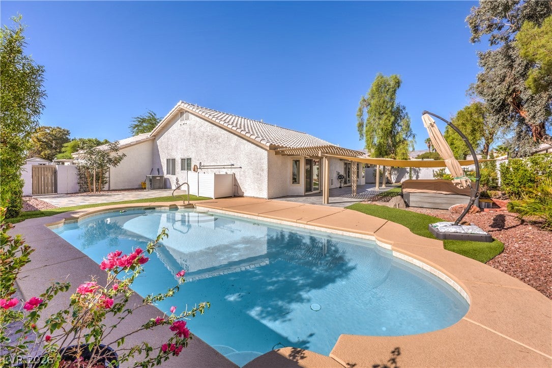 7504 Powder River Court