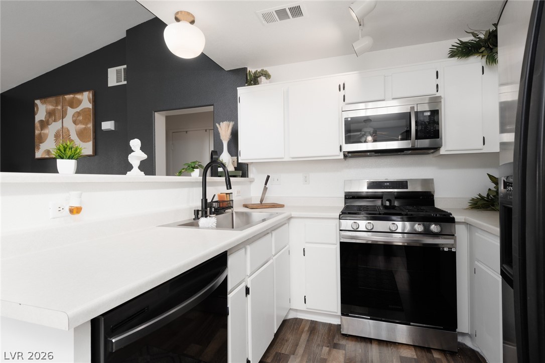 1881 W Alexander Road 2066