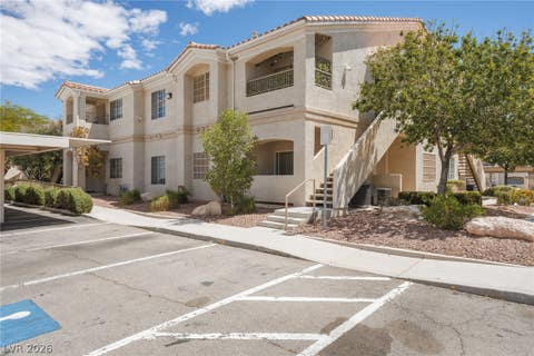 Condo For Sale - 1881 W Alexander Road #2066<br/> North Las Vegas, NV 89032