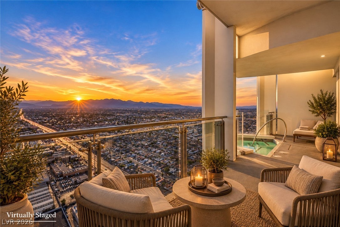 4381 W Flamingo Road 5701