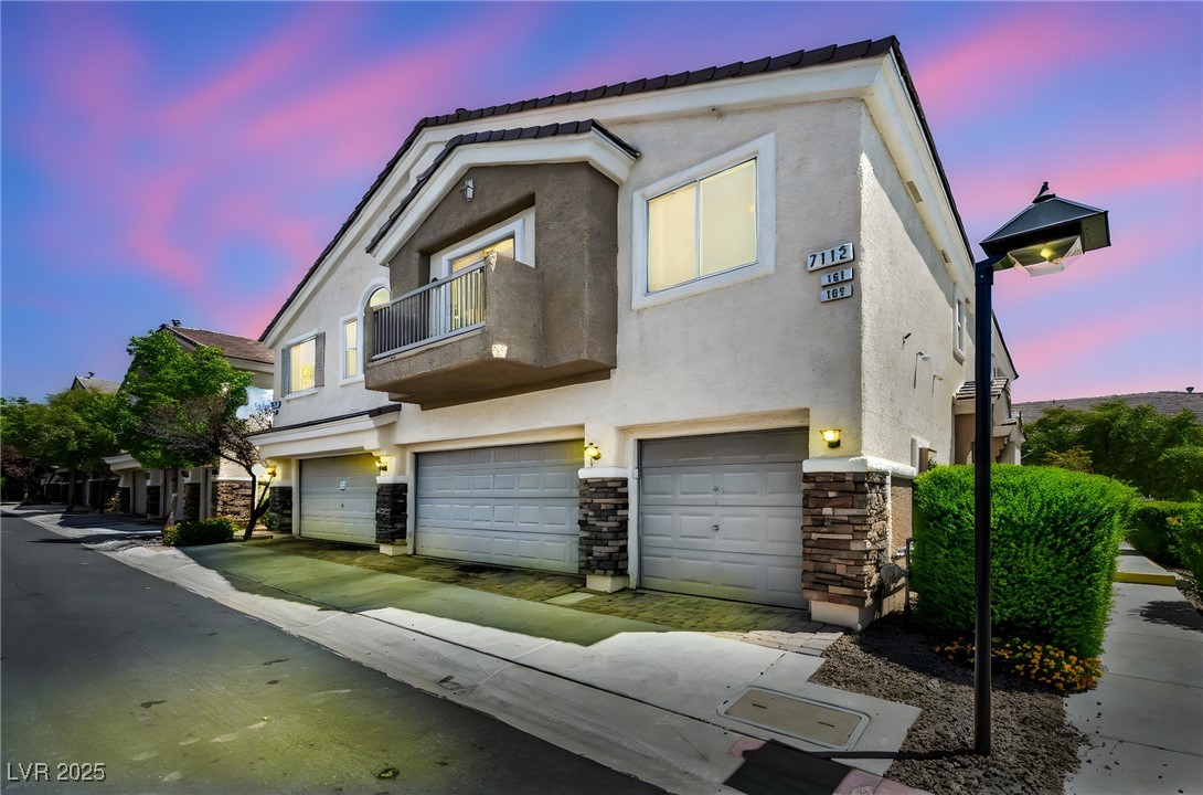 Properties 1 7112 Cabin Fever Street 101