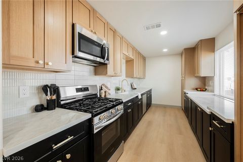 Photo of 405 Kasper Avenue, Las Vegas, NV 89106 (MLS # 2750974)