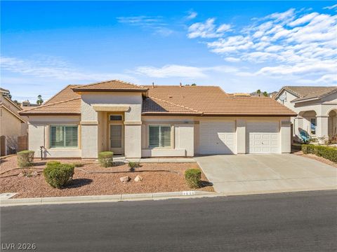 Homes For Sale - 2935 Shimmering Bay Street<br/> Laughlin, NV 89029