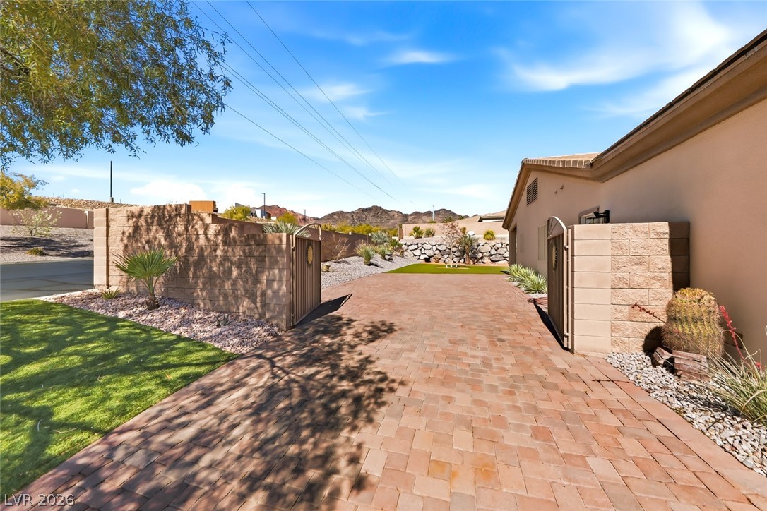 692 Magic Cove Court