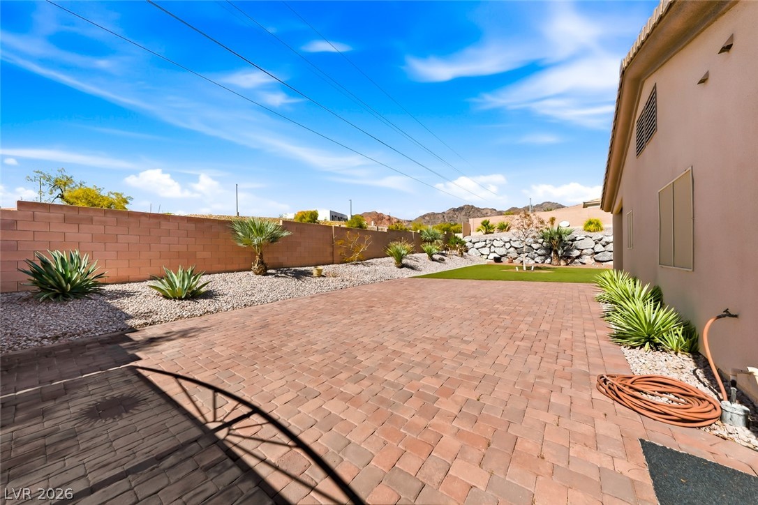 692 Magic Cove Court