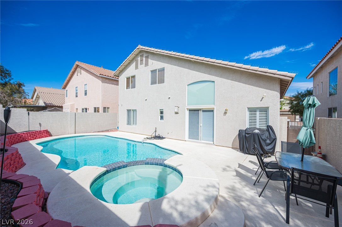 917 Scarlet Haze Avenue