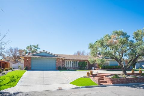 Photo of 3675 Greencrest Drive, Las Vegas, NV 89121 (MLS # 2760515)