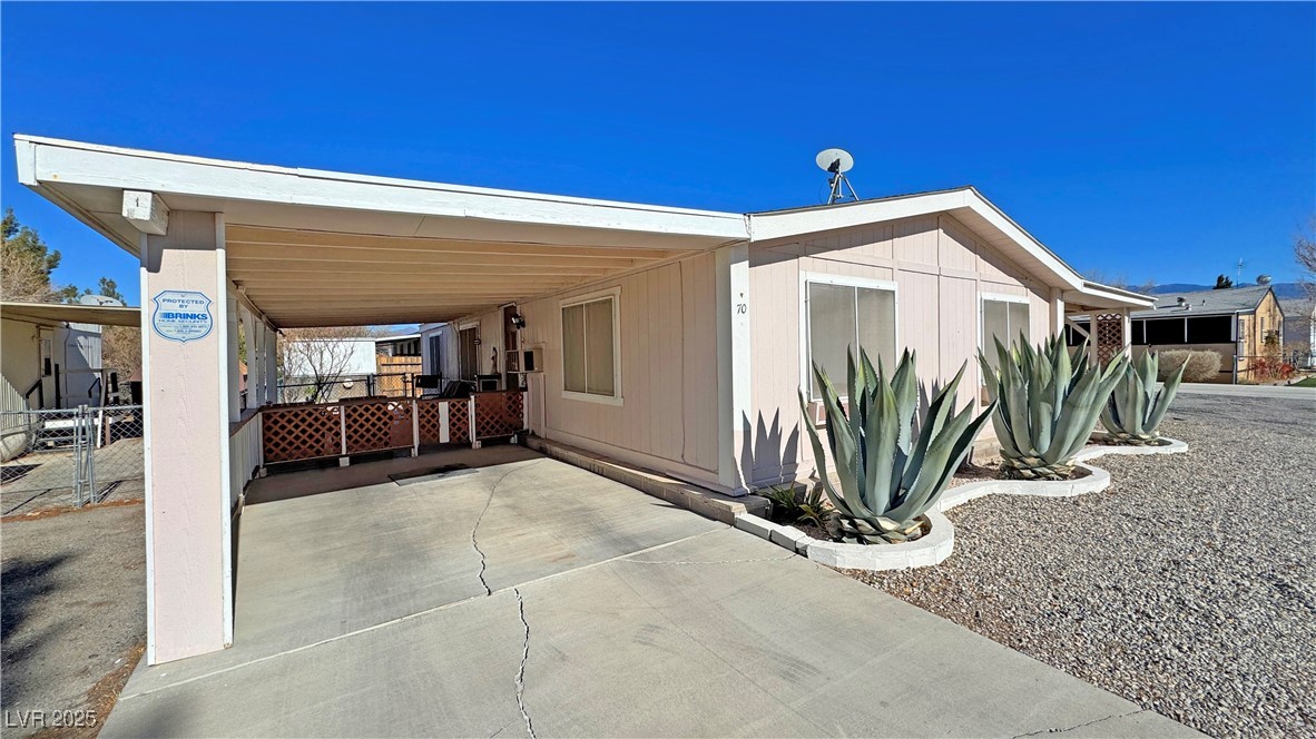 70 W Russell Road, Pahrump, Nevada image 3