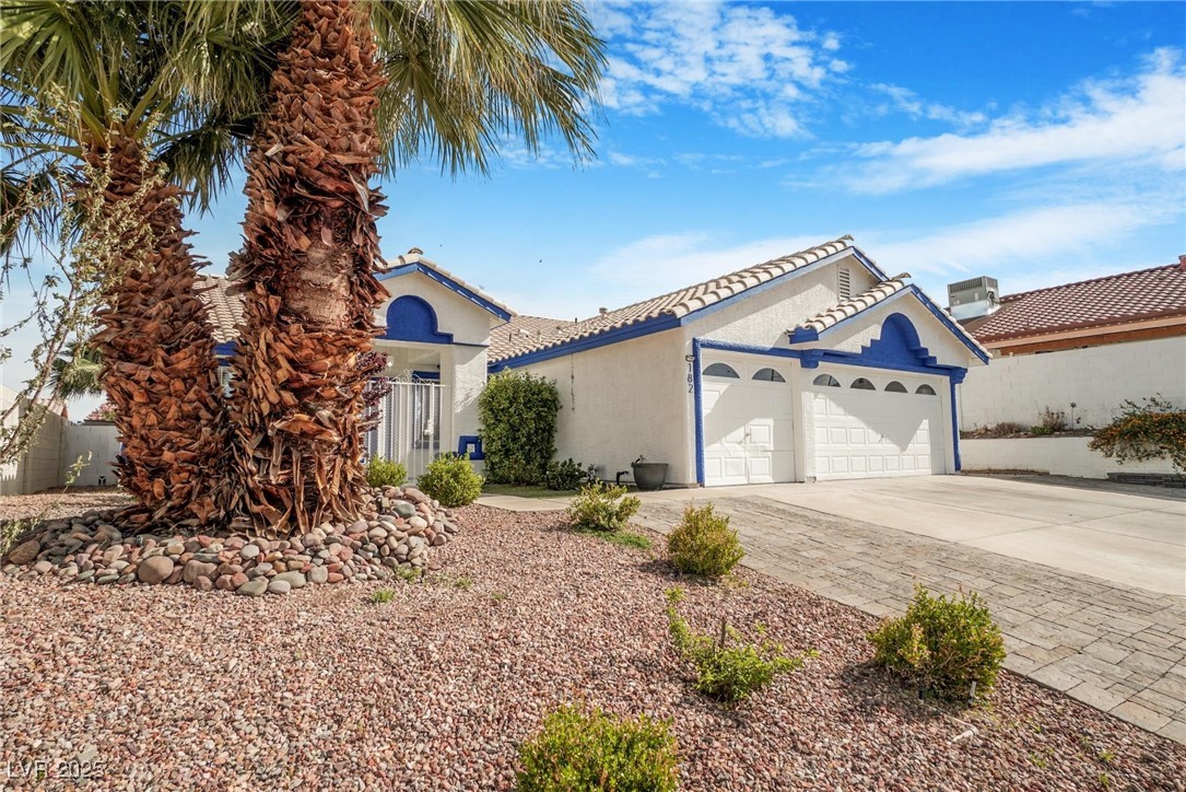 182 Horizon View Drive, Henderson, Nevada image 3