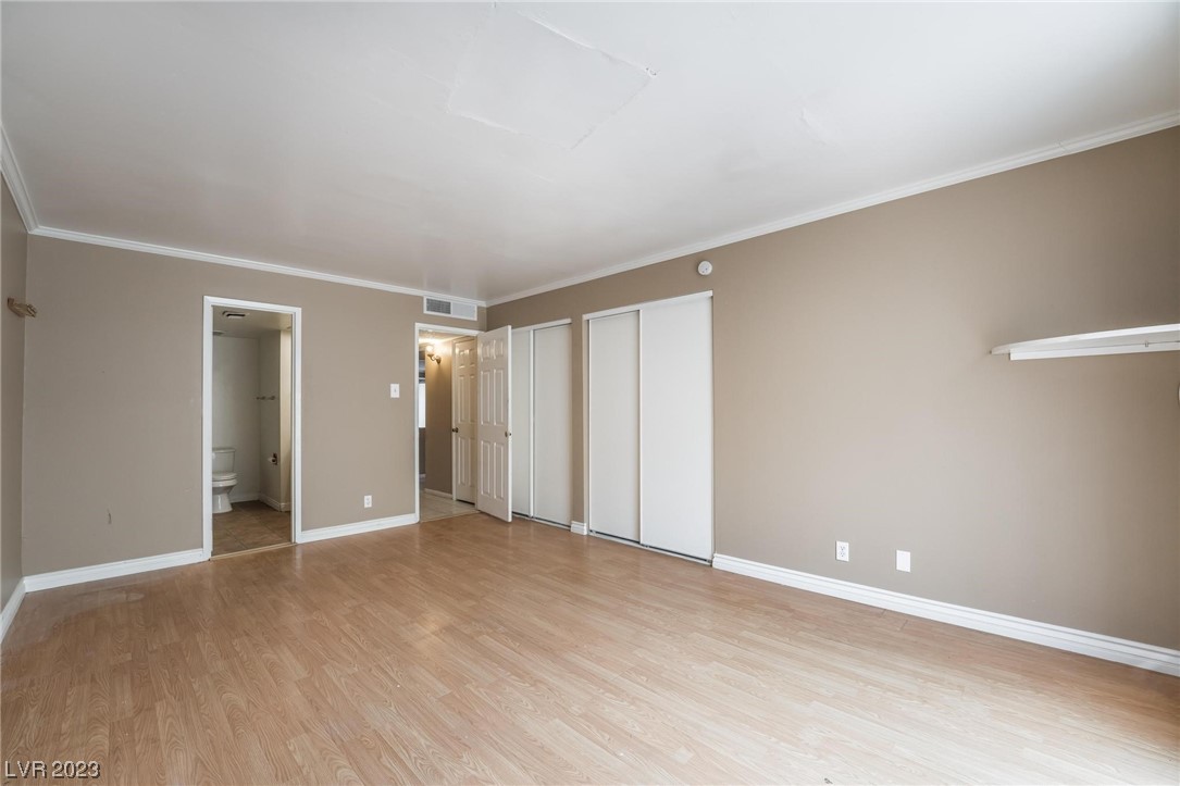 Photo 19 of 34 of 3782 Fairlawn Avenue townhome