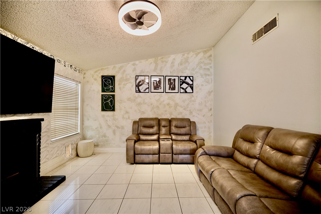 6669 Pleasant Plains Way