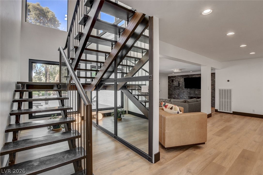 828 Vegas Valley Drive
